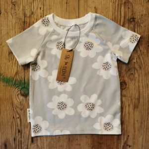 T-Shirt "Blumen" mint