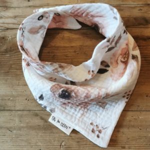 Dreiecktuch Musselin "S" Rosen