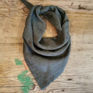 Dreiecktuch "M" Musselin army green