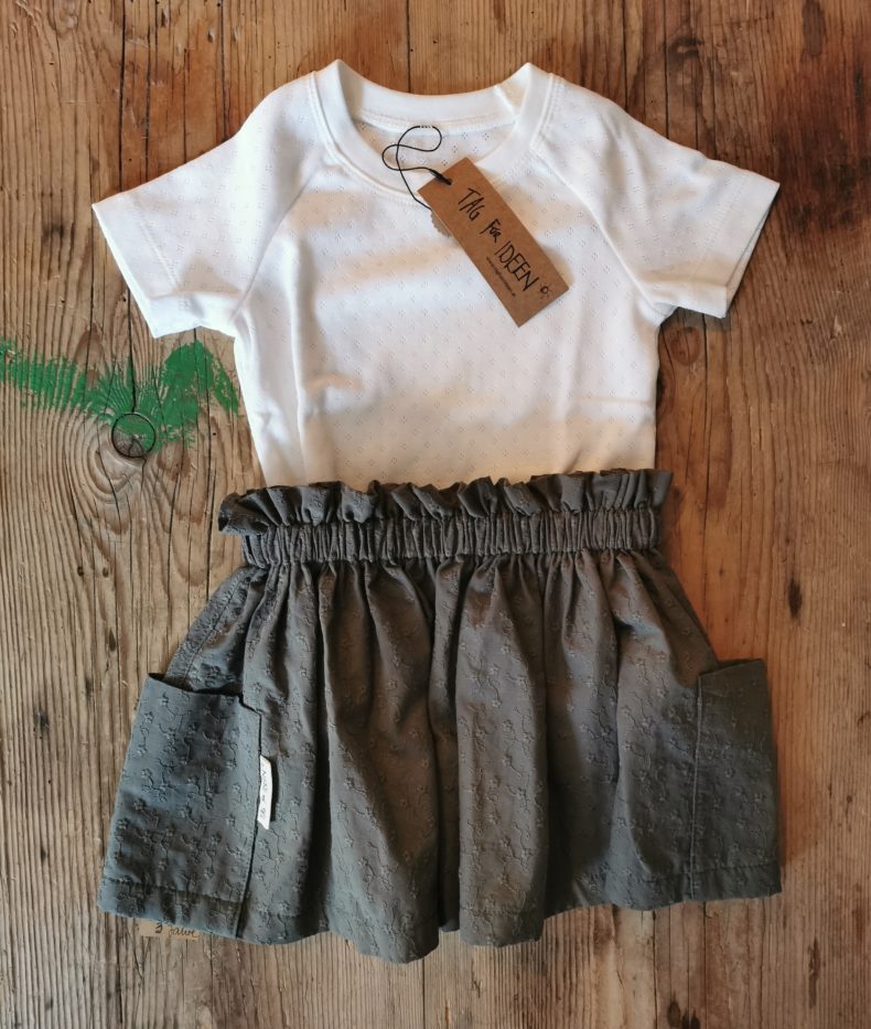 Bestickter Rock mit Taschen oliv – Bild 2