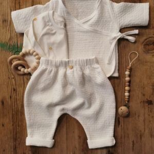 Wickeljacke & Hose für die Taufe