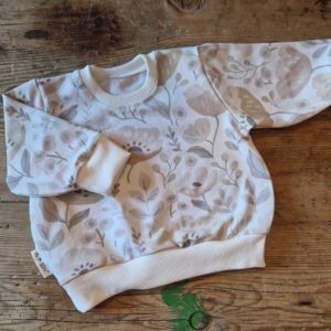 Sweater "Flowers Linen"