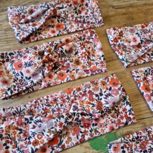 Knotenstirnband "Blumen rot"