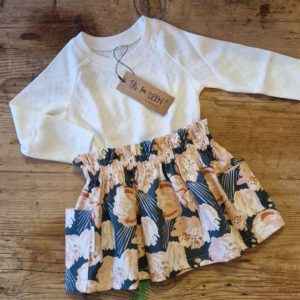 Rock mit Taschen Blumen petrol