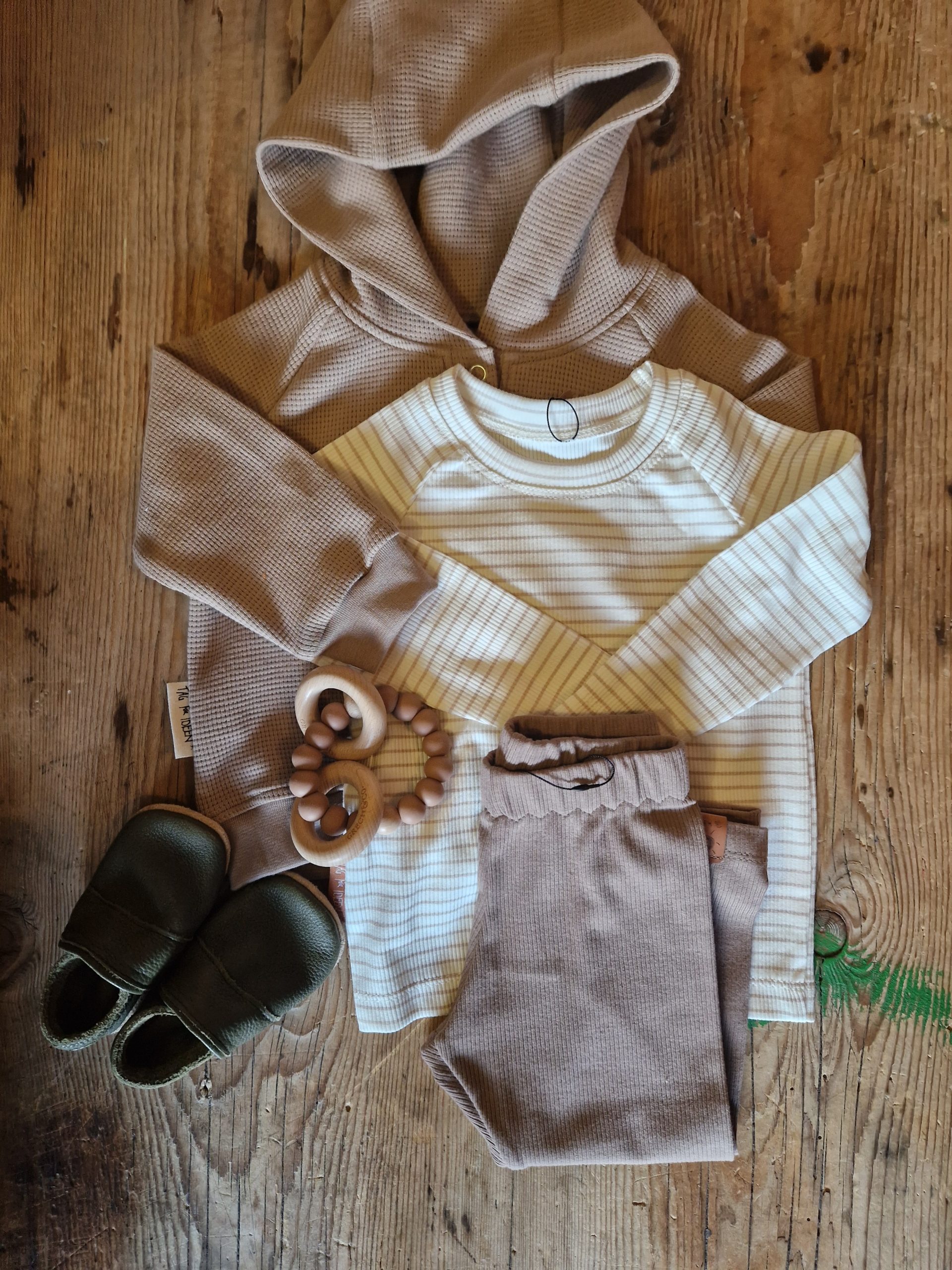 Waffelsweat-Kapuzenjacke taupe – Bild 5