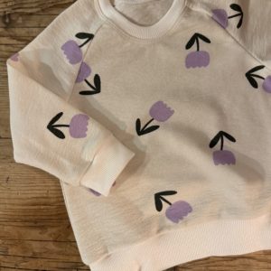 Sweater "Blumen wollweiß/flieder" - Größe 62
