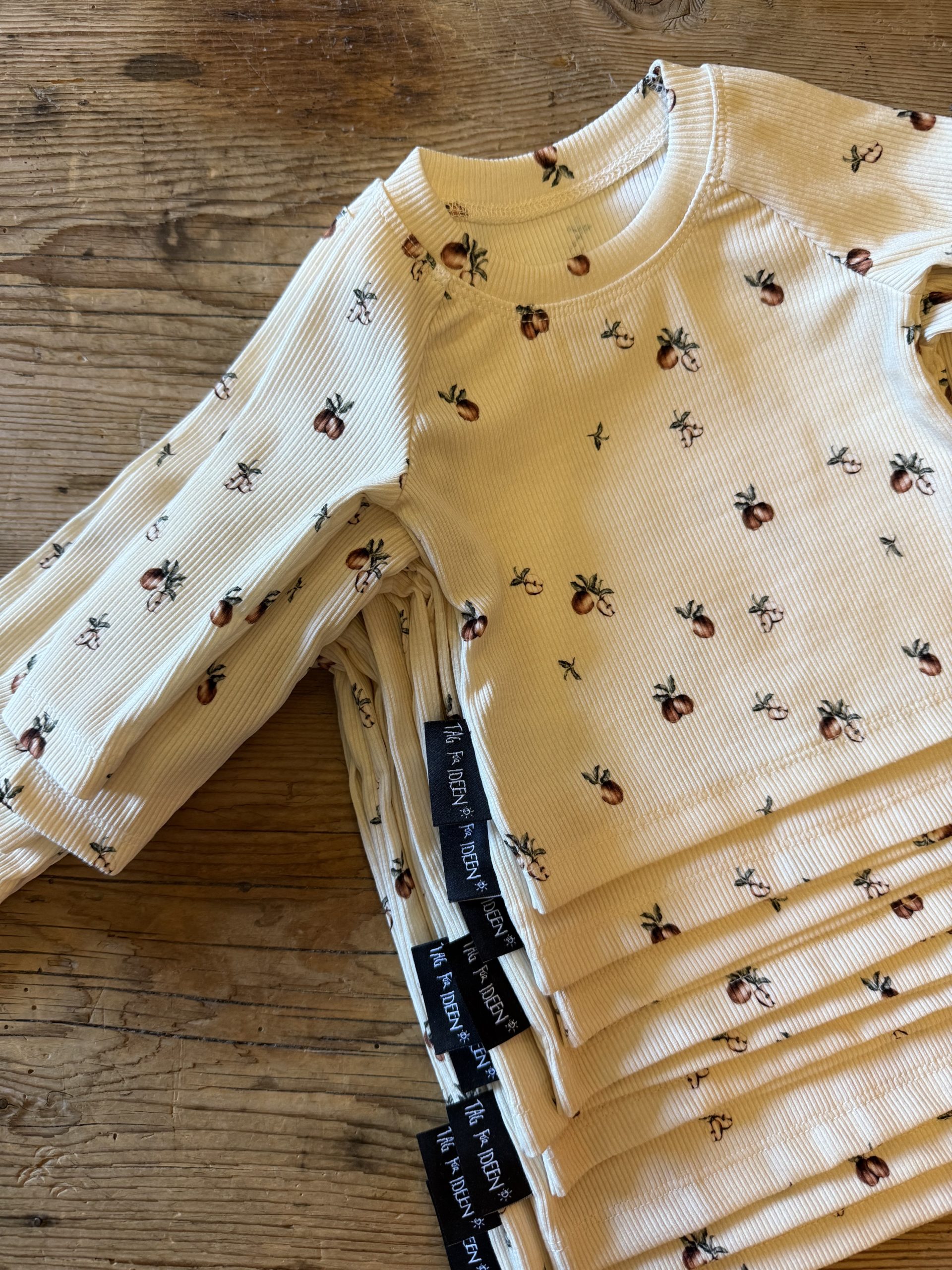 Langarmshirt Rib "Apfel" – Bild 4