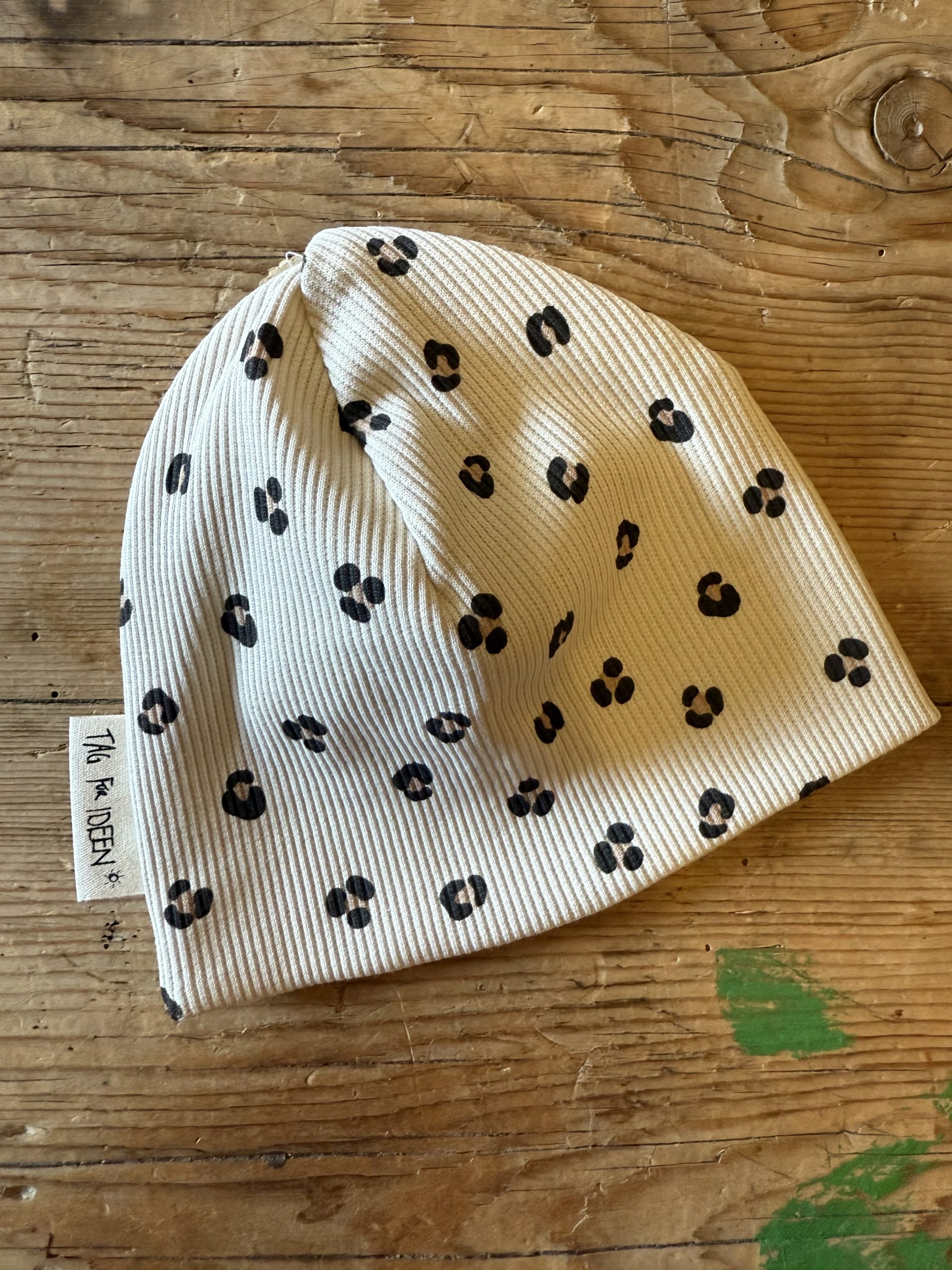 Rib-Beanie "Leo-Muster" – Bild 2