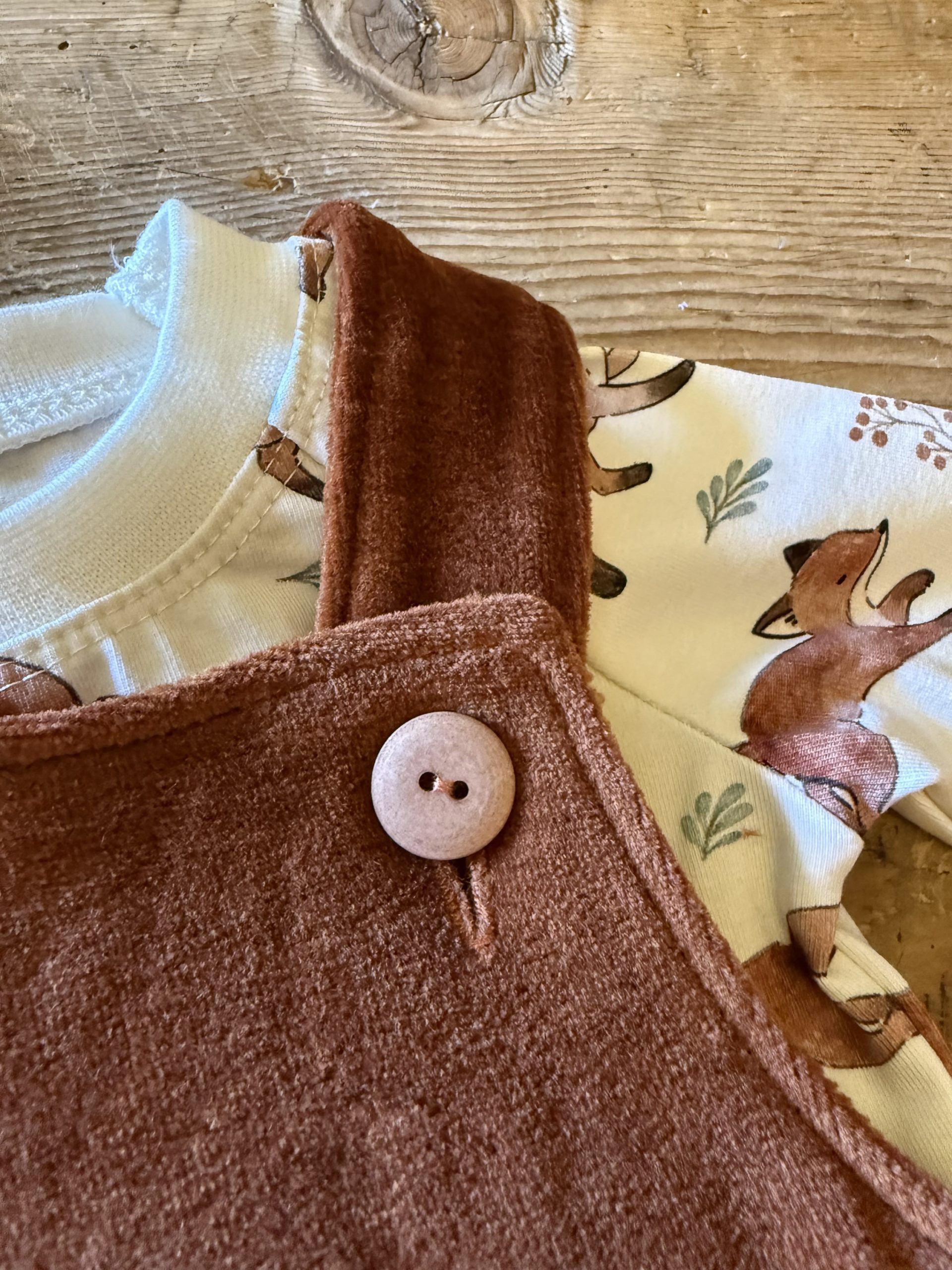 Nicki-Latzhose "cognac" – Bild 4